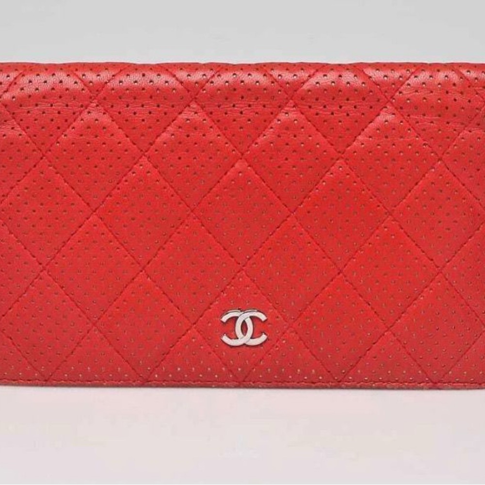 CHANEL Red Quilted Leather Wallet